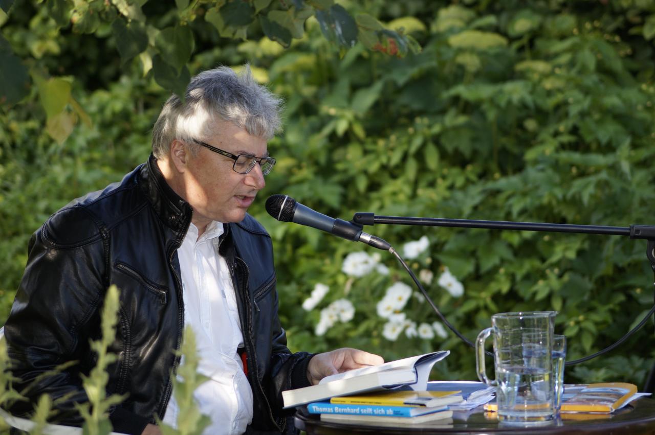 Lesung im Garten mit Habringer